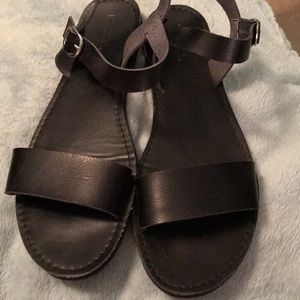 Black Merona sandals